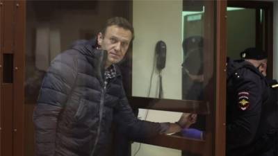 Правая нога в ужасном состоянии: адвокаты о состоянии здоровья Навального