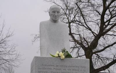 Погибшему в концлагере украинскому священнику открыли памятник в Польше - korrespondent.net - Киев - Польша - Люблин