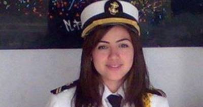 Женщина-капитан из Египта отрицает, что управляла судном, заблокировавшим Суэцкий канал (фото)