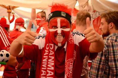 Дания официально примет матчи Евро-2020 со зрителями на стадионе