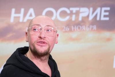 «Да ни за что!»: Шура отреагировал на предложение Малахова отказаться от прописки в Москве