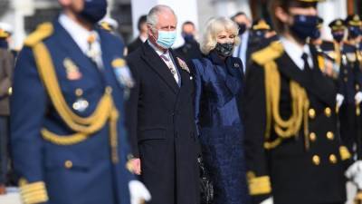 Принц Чарльз и жена Камилла прибыли на День независимости Греции: красноречивые фото