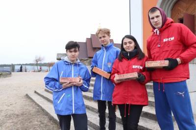 Гродненские школьники присоединились к акции «Восстановление святынь Беларуси»
