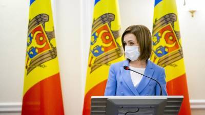 Президент Молдавии попросила Россию помочь с доступом к вакцине «Спутник V»