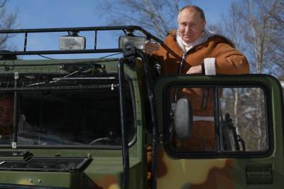 Популярный блогер: эпоху «транзита власти» в России можно считать завершенной
