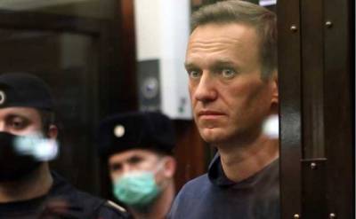 СМИ: Навальный исчез в тюрьме, адвокаты не знают, где он