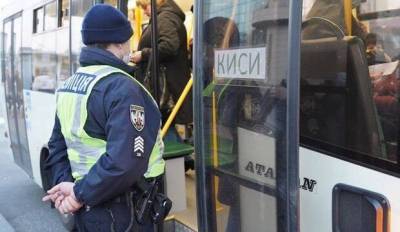 С 26 марта общественный транспорт в Киеве сможет перевозить больше пассажиров, — КГГА