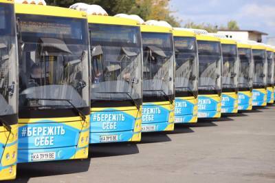 В Киеве разрешили перевозить в общественном транспорте больше пассажиров