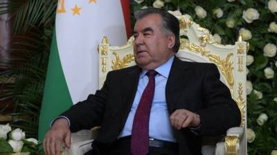 Президент Таджикистана посетил Хатлонскую область