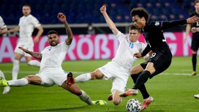 Футболисты сборной Германии разгромили исландцев в квалификации