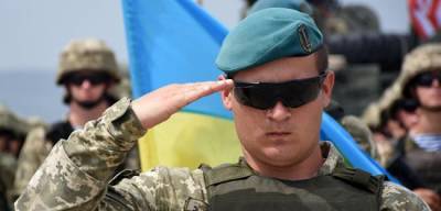Власти Украины официально признали Россию военным противником