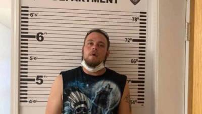 Мужчину арестовали после того, как он пошел в полицейский участок за кошельком с наркотиками - usa.one - штат Западная Виргиния