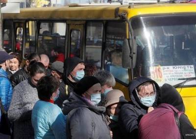 В Киеве общественный транспорт сможет перевозить больше пассажиров: подробности
