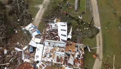 Алабаму накрыла серия из 14 торнадо: погибли 5 человек – фото, видео