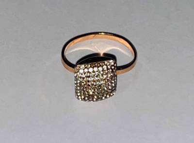 Полицейские раскрыли кражу дорогого кольца с бриллиантами