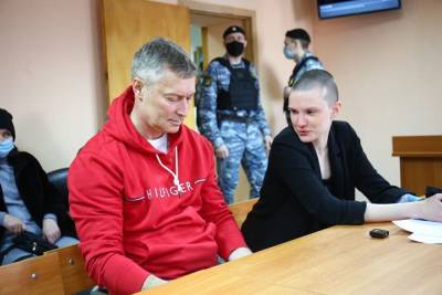 Суд назначил Евгению Ройзману штраф за участие в акции Навального
