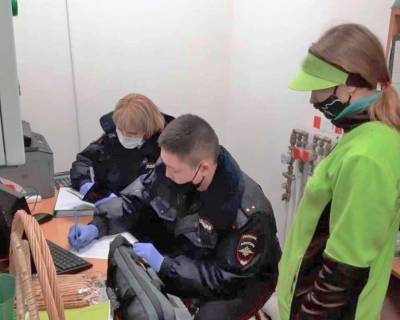 В Красногорске полицейские провели рейд по пресечению продажи алкоголя несовершеннолетним