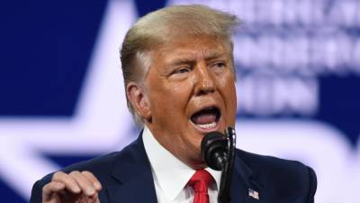 Трамп назвал унизительными для всей Америки переговоры Китая и США в Анкоридже