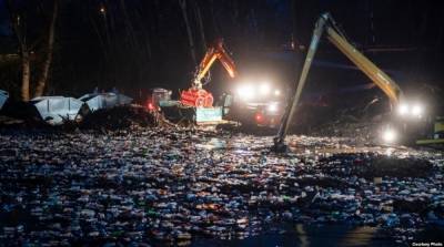 Венгрия жалуется на тонны мусора в реке, который приплывает из Украины и Румынии