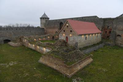 Крепости и музеи Ленобласти погрузятся во тьму