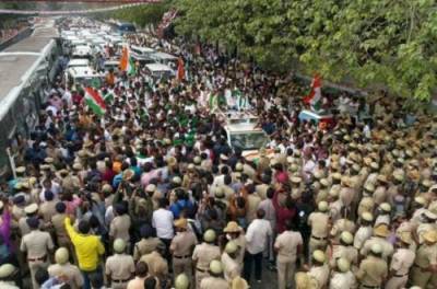 Новые массовые протесты охватили Индию: названа причина