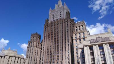 Москва назвала высылку российских дипломатов из Болгарии инициированной извне