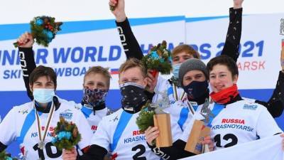 Россиийские юниоры заняли весь пьедестал на чемпионате мира по сноуборду