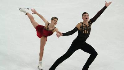 Москвина прокомментировала золото Мишиной и Галлямова в соревнованиях пар на ЧМ