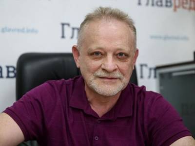 Политолог Золотарев: По требованию Офиса президента в ближайшее время Кабмин и местные власти должны предложить конкретные решения для помощи бизнесу.