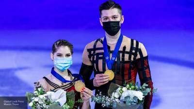Золото российских фигуристов и взгляд Поветкина: главное из мира спорта к 26 марта