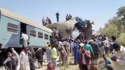 При столкновении двух поездов в Египте погибли более 30 человек