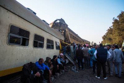 Более 30 человек погибли в столкновении поездов в Египте