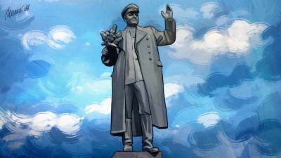 Иван Конев - Чехи обиделись на российских дипломатов из-за уважения к памятнику Коневу - riafan.ru - Прага