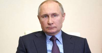 Путин предложил расширить программу туристического кешбэка