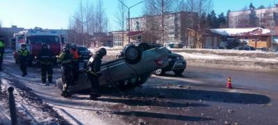 В городе горняков в Карелии на крышу лег второй автомобиль (ФОТО)