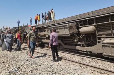 Свыше 30 человек погибли при столкновении поездов в Египте