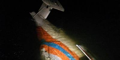Инспектор рыбоохраны спас двоих членов экипажа упавшего вертолета КА-32