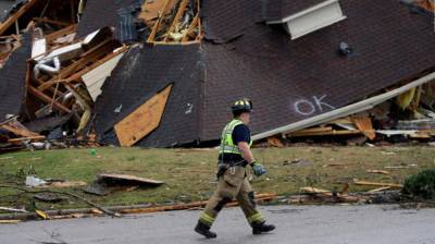 Жертвами разрушительных торнадо в США стали по меньшей мере 5 человек