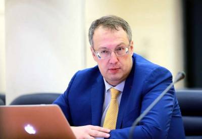 Арсен Аваков - В Нацполиции создан департамент по предотвращению нападений на журналистов - lenta.ua