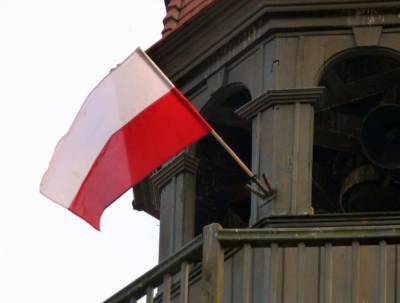 Польша проводит вакцинацию штаб-квартиры НАТО в ущерб гражданам
