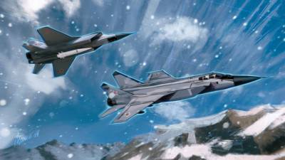 Главком ВМФ РФ рассказал о дозаправке истребителей МиГ-31 в небе над Северным полюсом