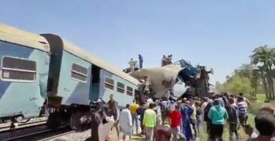 В Египте в столкновении поездов погибли 32 человека и минимум 66 пострадали