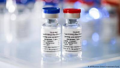 Инструмент пропаганды, – во Франции раскритиковали российскую вакцину "Спутник V"