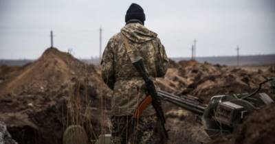 Обострение на Донбассе: в результате обстрелов боевиков погибли четыре украинских воина