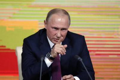 Путин заявил о рисках в глобальном цифровом пространстве