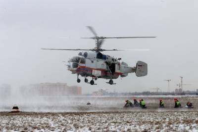 Разбившийся под Калининградом вертолёт поднимут из воды в ближайшие выходные