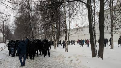 В Вологде 10-классника вынудили уйти из школы из-за видео с Навальным