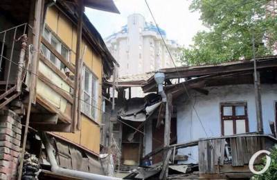 Одесская мэрия проверит состояние обвалившегося дома на Среднефонтанской