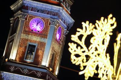 В Петербурге на башне Городской думы замерли стрелки часов
