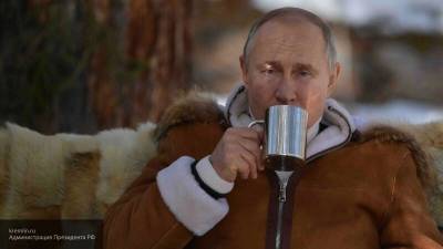Дубленка Путина, секрет шоу "Маска" и минусы одиночества: главное за 26 марта
